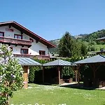 Hotel Boutique Pinzgauerhof 3*