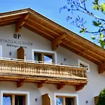 Boutique Pinzgauerhof 酒店
