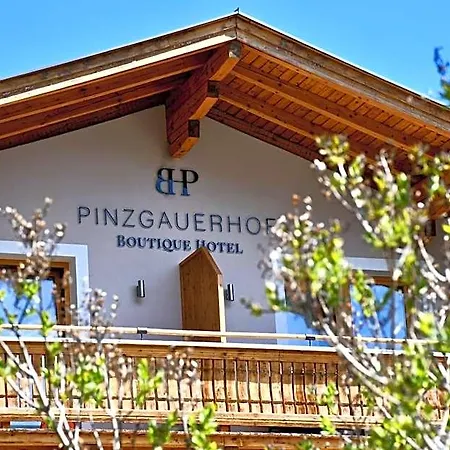 Hotell Boutique Pinzgauerhof 3*